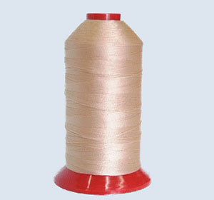 Filati in poliestere 100% alta tenacità colore beige Filati in poliestere 100% alta tenacità colore beige
