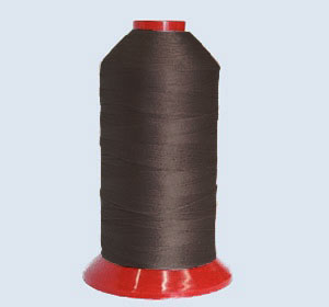 Filati in poliestere 100% alta tenacità colore cuoio Filati in poliestere 100% alta tenacità colore cuoio